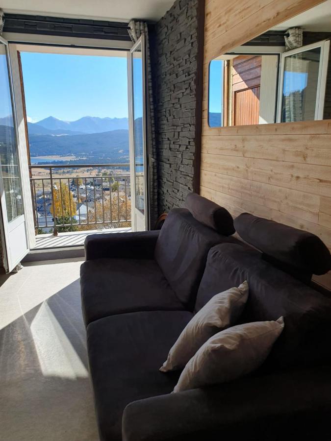 Appartement, Vue Panoramique Avec Terrasse, Parking, Aux Apartment Les Angles (Pyrenees-Orientales)